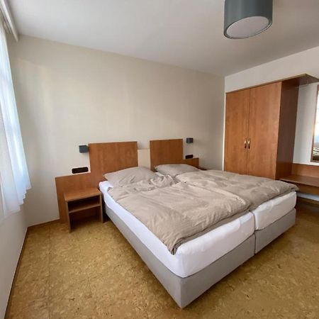 Hotel Gold'Ne Krone Опенхайм Екстериор снимка