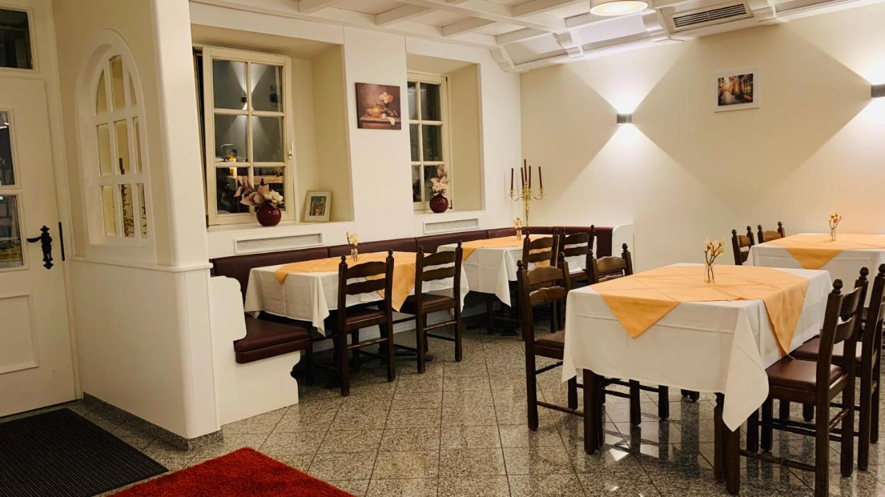 Hotel Gold'Ne Krone Опенхайм Екстериор снимка