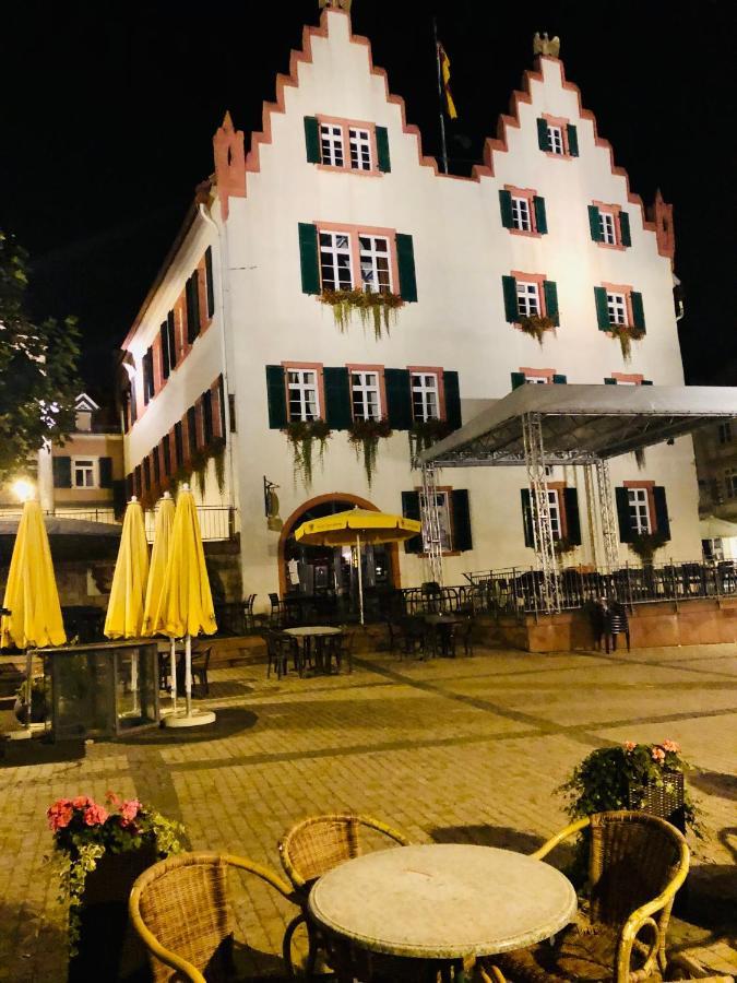 Hotel Gold'Ne Krone Опенхайм Екстериор снимка